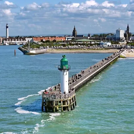 Le Chateau D'eau - Quartier Calme - Proche Commerce - - - Eurotunnel - Ferry