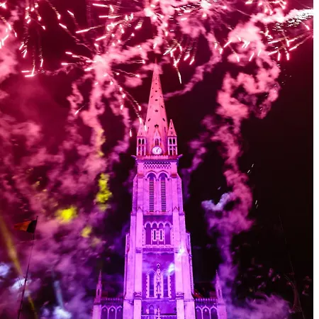 Le Chateau D'eau - Quartier Calme - Proche Commerce - - - Eurotunnel - Ferry *