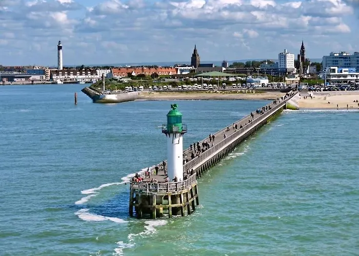 Le Chateau D'eau - Quartier Calme - Proche Commerce - - - Eurotunnel - Ferry