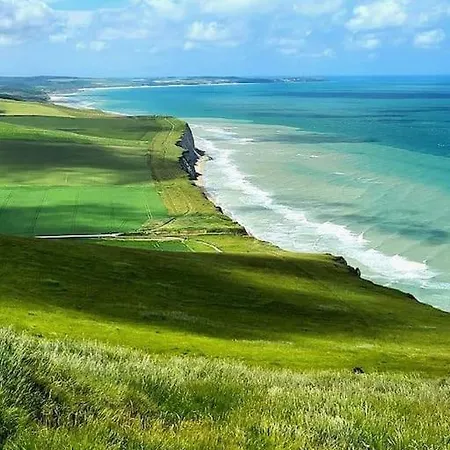 Le Chateau D'eau - Quartier Calme - Proche Commerce - - - Eurotunnel - Ferry Calais