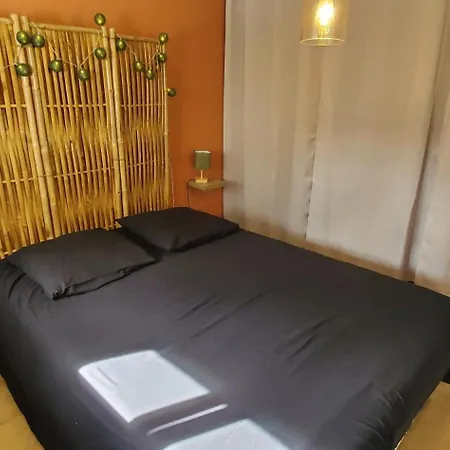 Le Chateau D'eau - Quartier Calme - Proche Commerce - - - Eurotunnel - Ferry Apartment